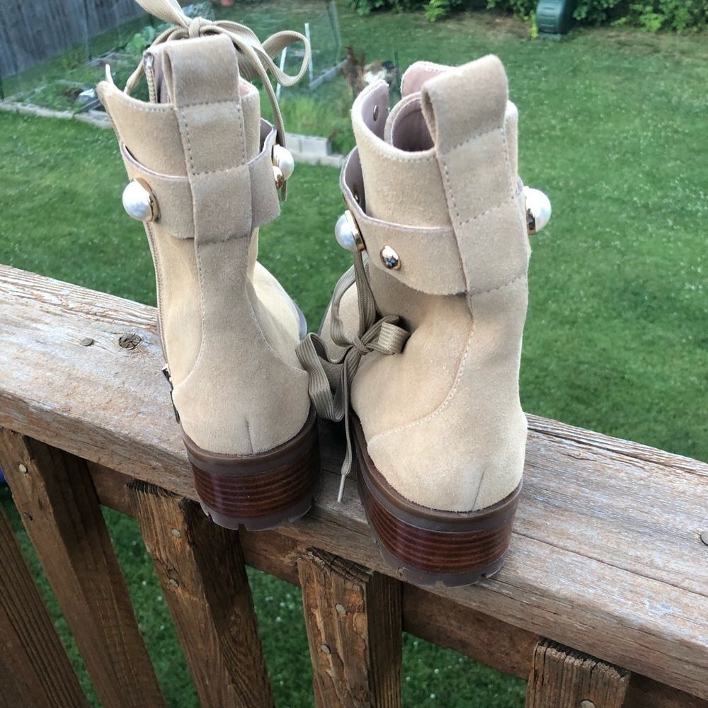 Karl Lagerfeld pearl and gold stud embellished leather lace up boots, size 10 - Picture 11 of 15